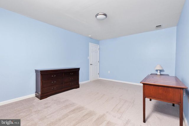922 WAYNE DR, Winchester, VA 22601