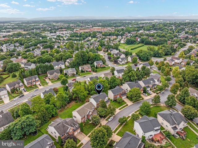 922 WAYNE DR, Winchester, VA 22601