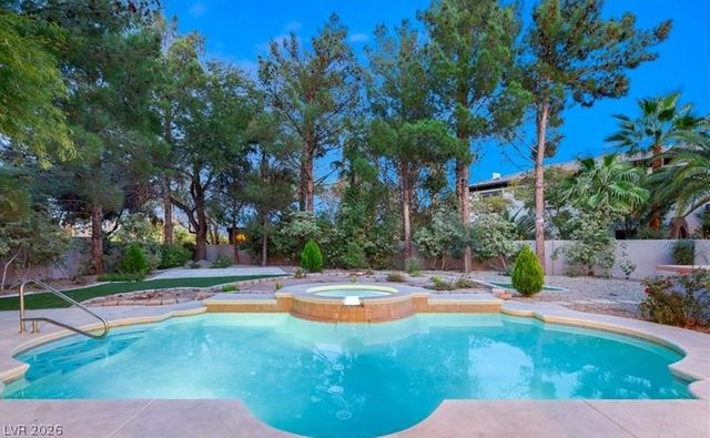 429 Grand Augusta Lane, Las Vegas, NV 89144