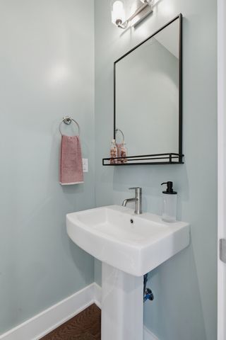 1728 Delta Ave, Nashville, TN 37208
