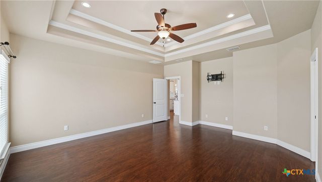 153 Westfield Landing, La Vernia, TX 78121