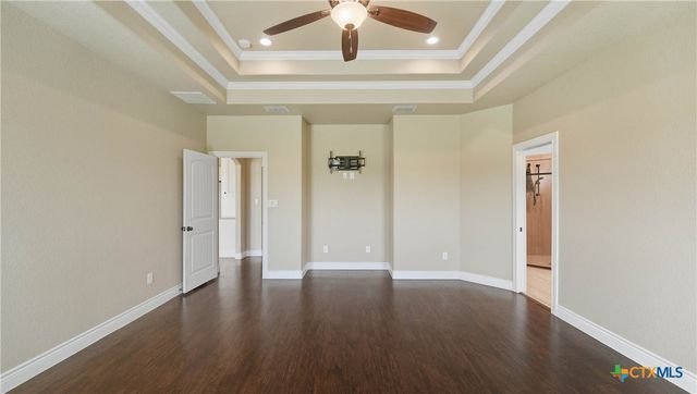 153 Westfield Landing, La Vernia, TX 78121