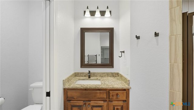 153 Westfield Landing, La Vernia, TX 78121