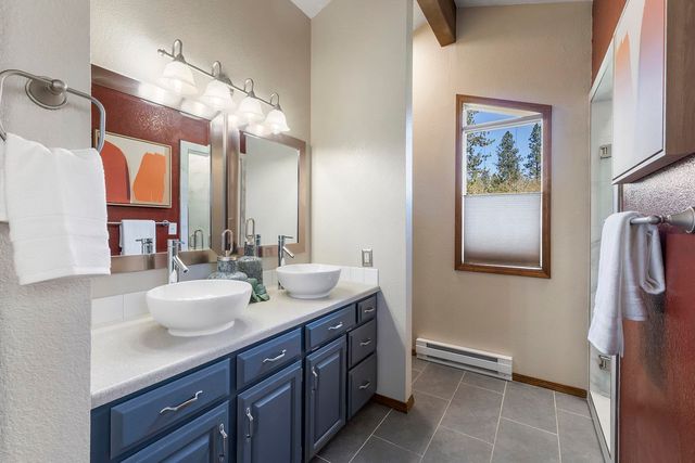 8107 E Elde Dr, Spokane, WA 99212