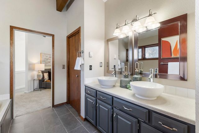 8107 E Elde Dr, Spokane, WA 99212