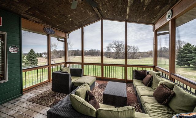 25900 Highview Avenue, Farmington, MN 55024