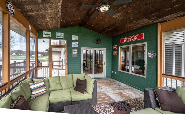 25900 Highview Avenue, Farmington, MN 55024