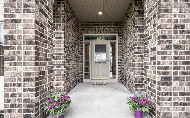 25900 Highview Avenue, Farmington, MN 55024