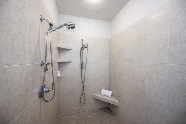 25900 Highview Avenue, Farmington, MN 55024