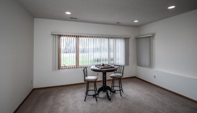 25900 Highview Avenue, Farmington, MN 55024