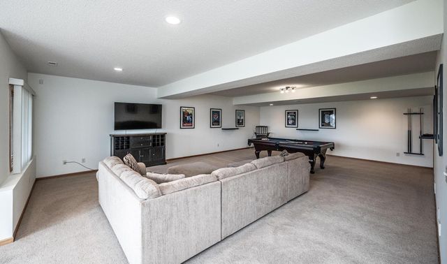 25900 Highview Avenue, Farmington, MN 55024