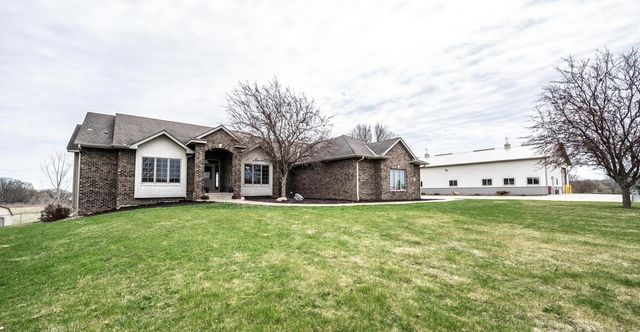 25900 Highview Avenue, Farmington, MN 55024