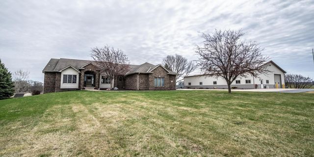 25900 Highview Avenue, Farmington, MN 55024