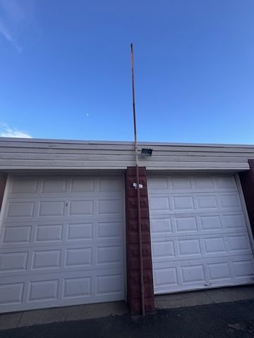 26 Rockwell Ave 2, Medford, MA 02155