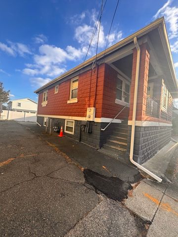 26 Rockwell Ave 2, Medford, MA 02155