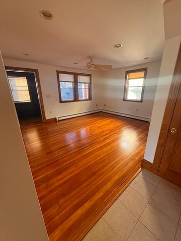 26 Rockwell Ave 2, Medford, MA 02155