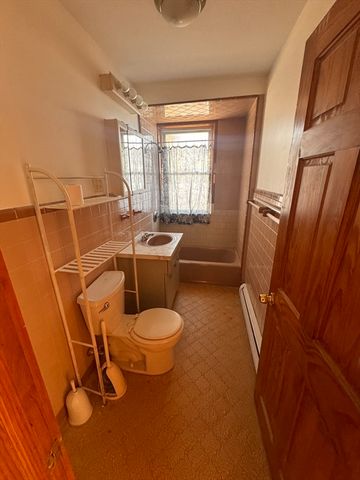 26 Rockwell Ave 2, Medford, MA 02155