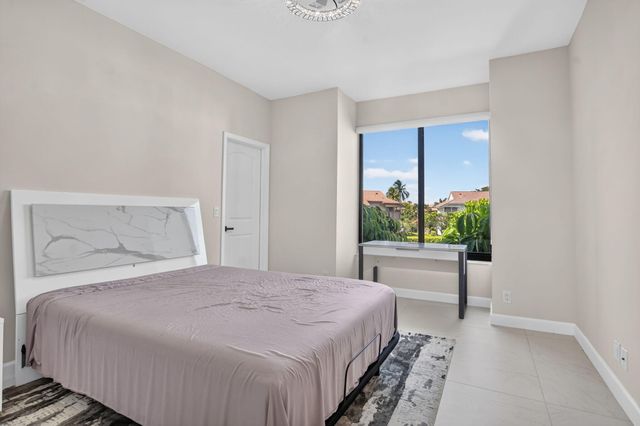 19317 Sabal Lake Drive 5066, Boca Raton, FL 33434