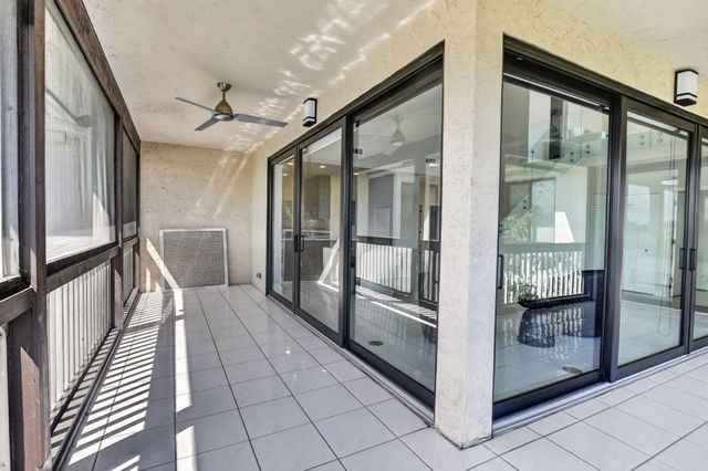 19317 Sabal Lake Drive 5066, Boca Raton, FL 33434
