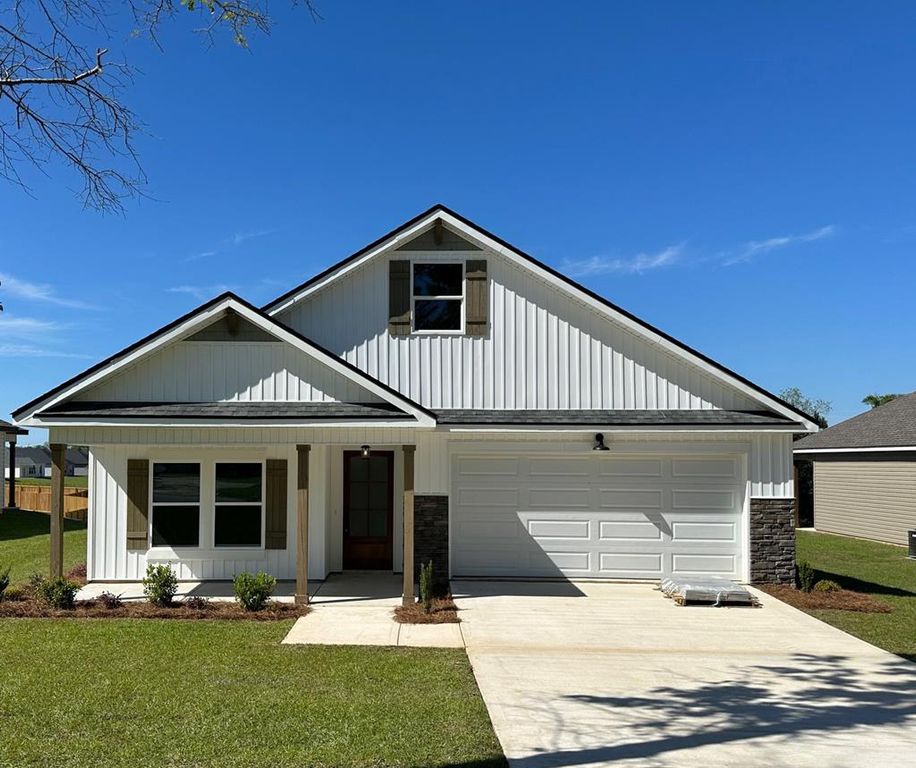 65 Jeter Drive, Midland City, AL 36350