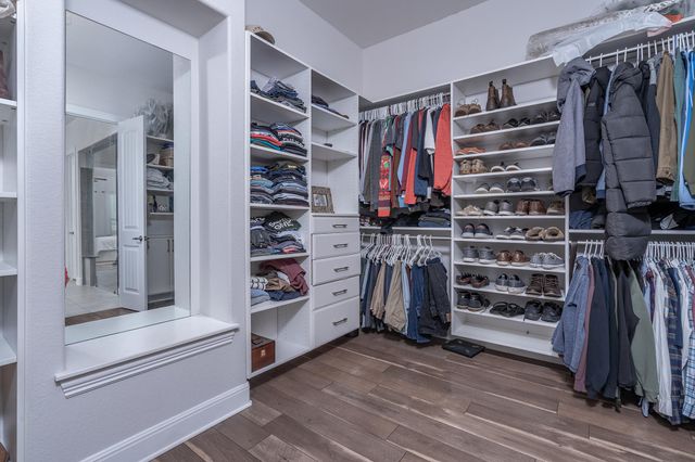 130 Bluehaw DR, Georgetown, TX 78628