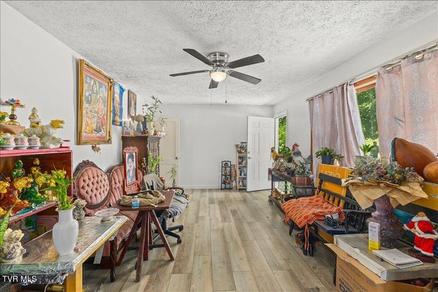 2634 Island Road, Bristol, VA 24202