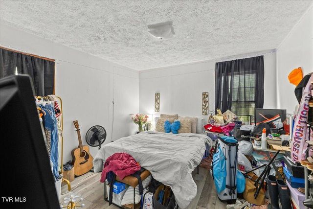 2634 Island Road, Bristol, VA 24202