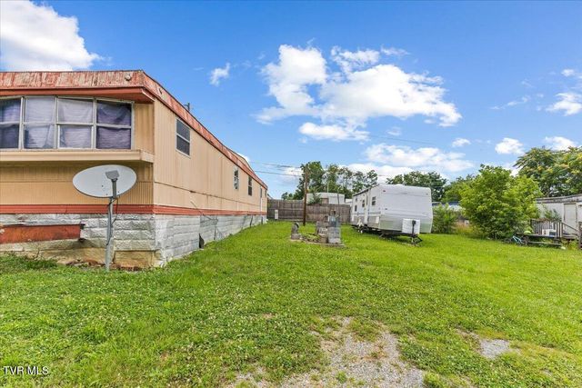 2634 Island Road, Bristol, VA 24202