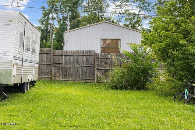 2634 Island Road, Bristol, VA 24202