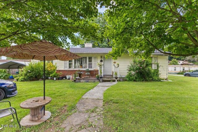 2634 Island Road, Bristol, VA 24202