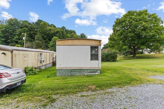 2634 Island Road, Bristol, VA 24202