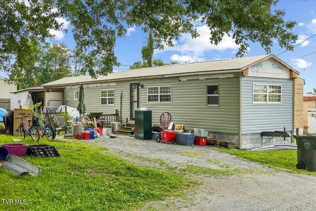 2634 Island Road, Bristol, VA 24202