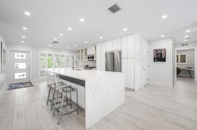 1733 Coral Gardens Drive, Wilton Manors, FL 33334