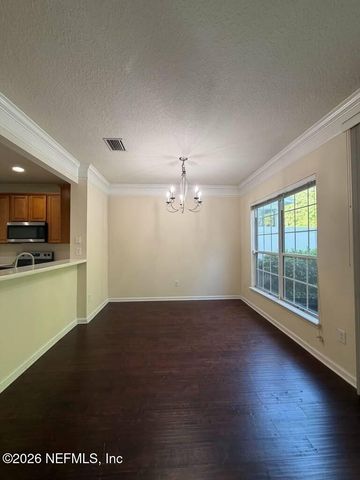 3859 LIONHEART Drive, Jacksonville, FL 32216