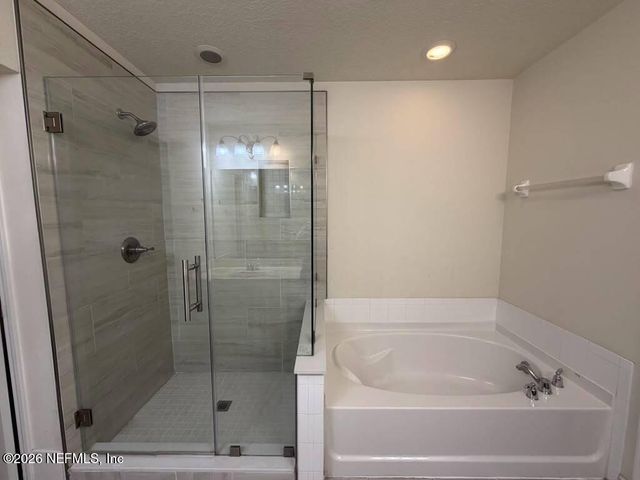 3859 LIONHEART Drive, Jacksonville, FL 32216