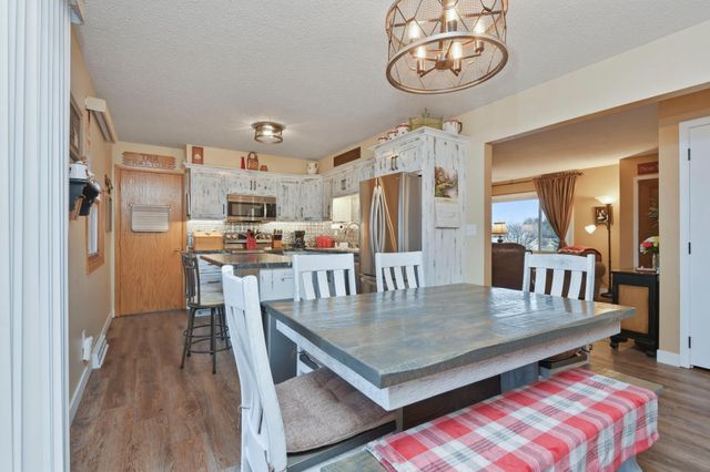 9658 Crestview Drive, Saint Joseph, MN 56374