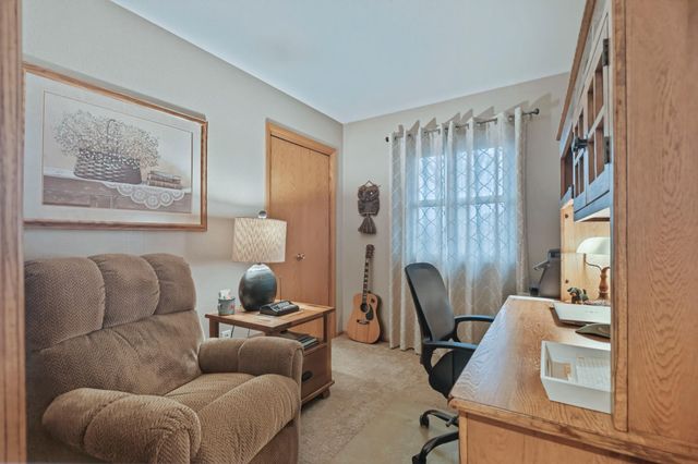 9658 Crestview Drive, Saint Joseph, MN 56374