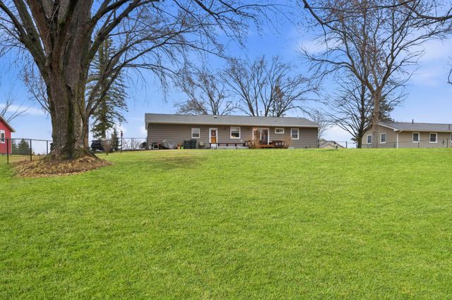 9658 Crestview Drive, Saint Joseph, MN 56374