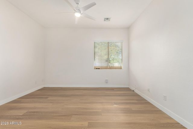 8690 W MORTEN Avenue, Glendale, AZ 85305