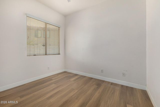 8690 W MORTEN Avenue, Glendale, AZ 85305