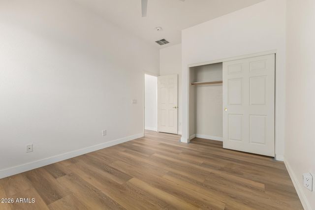 8690 W MORTEN Avenue, Glendale, AZ 85305