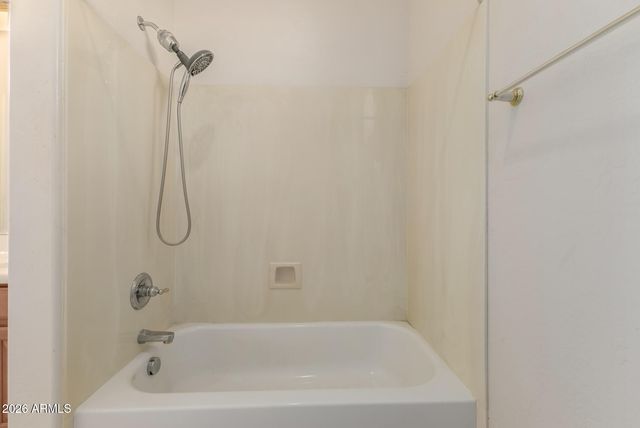 8690 W MORTEN Avenue, Glendale, AZ 85305