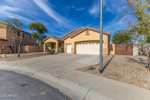 8690 W MORTEN Avenue, Glendale, AZ 85305