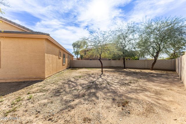 8690 W MORTEN Avenue, Glendale, AZ 85305