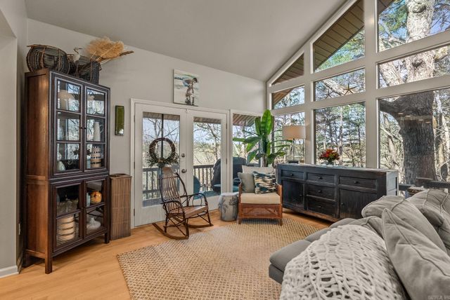 15005 Cooper Orbit Road, Little Rock, AR 72223