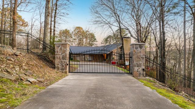 15005 Cooper Orbit Road, Little Rock, AR 72223