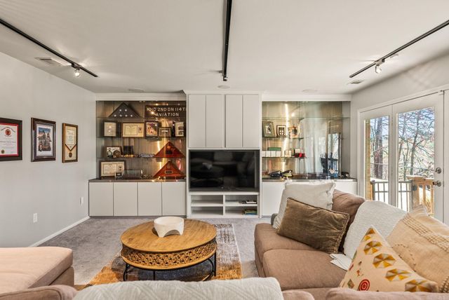 15005 Cooper Orbit Road, Little Rock, AR 72223