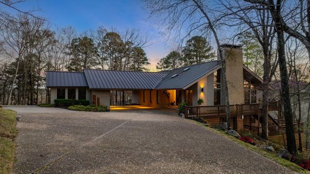 15005 Cooper Orbit Road, Little Rock, AR 72223