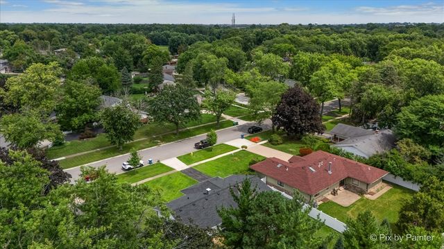 943 Oxford Street, Downers Grove, IL 60516