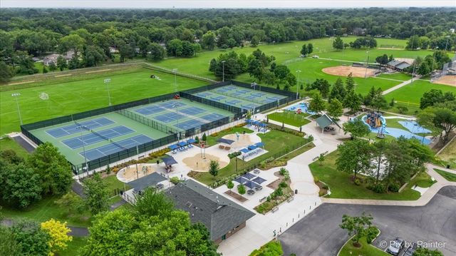 943 Oxford Street, Downers Grove, IL 60516
